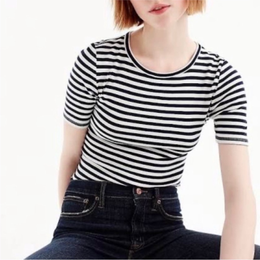 J.Crew Perfect Fit short-sleeve T-shirt in Navy & White Stripe size M